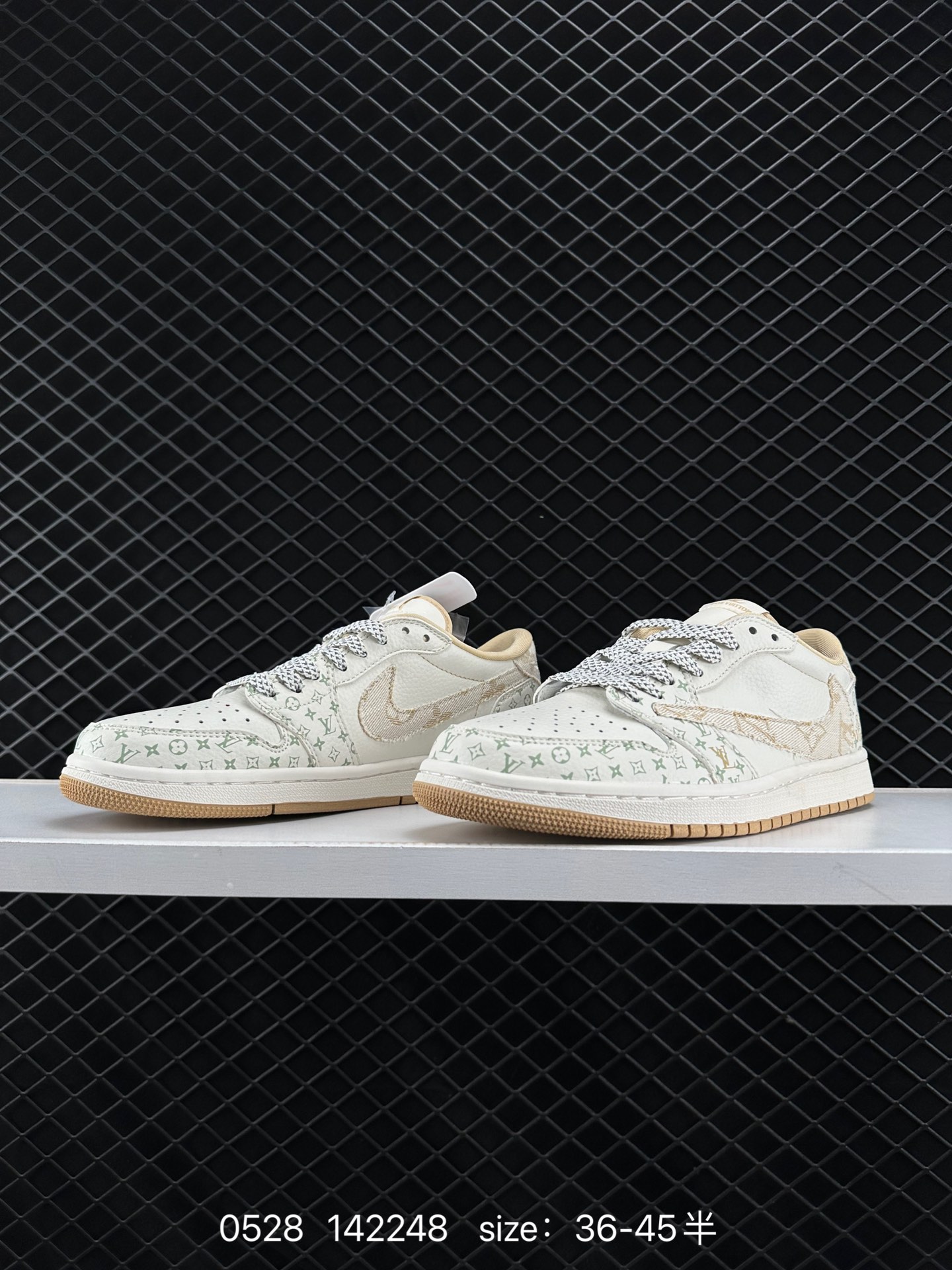 Air Jordan 1 Low AJ1